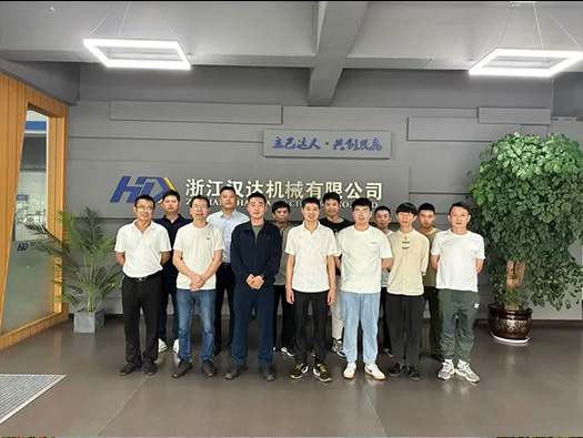 前路鄉退役軍人來漢達公司參觀學習，推動再就業新篇章