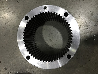 ZK5213*12/5Y 鉆內齒圈，孔大小不同